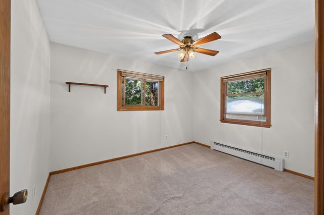1535 Mclean Avenue, Saint Paul, MN 55106