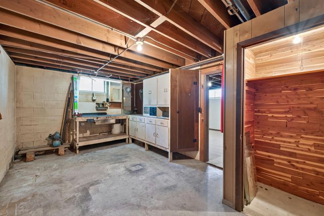 1535 Mclean Avenue, Saint Paul, MN 55106
