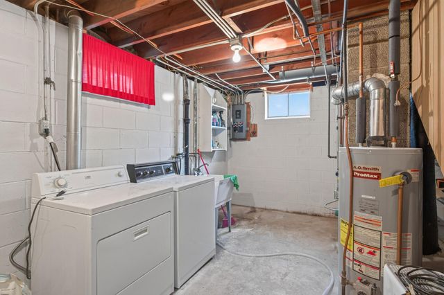 1535 Mclean Avenue, Saint Paul, MN 55106