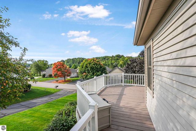 2854 E Crown Drive, Traverse City, MI 49685