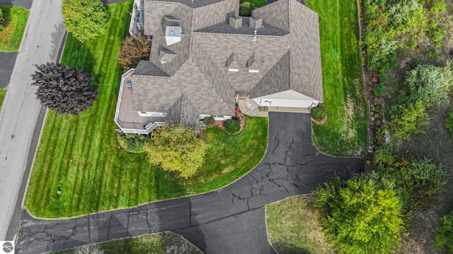 2854 E Crown Drive, Traverse City, MI 49685