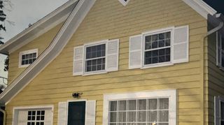 61 S Russell Avenue, Aurora, IL 60506