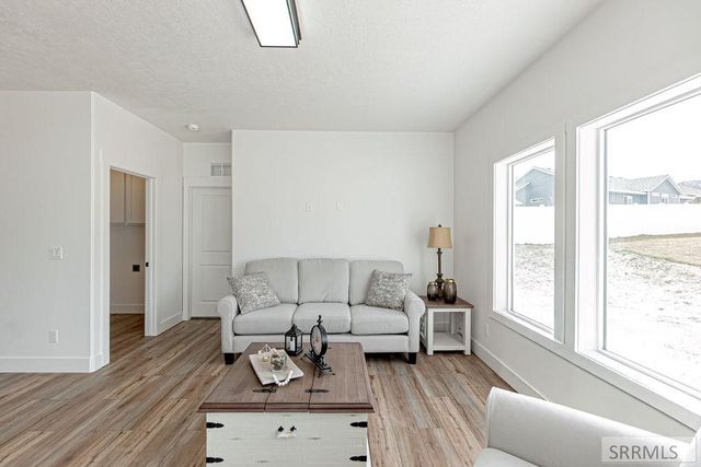 2089 Magellan Loop, Pocatello, ID 83204