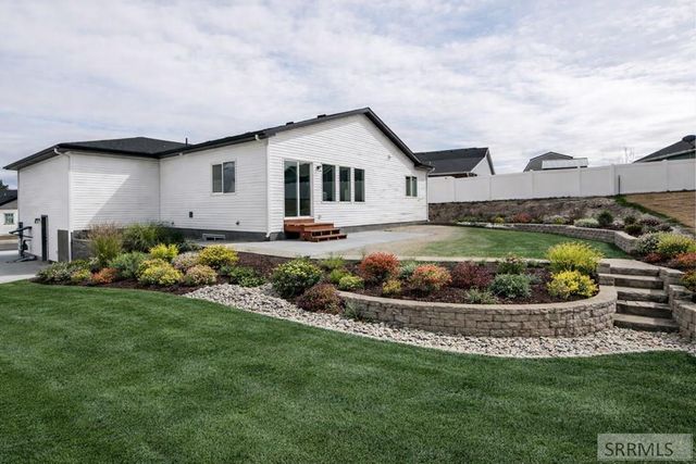 2089 Magellan Loop, Pocatello, ID 83204