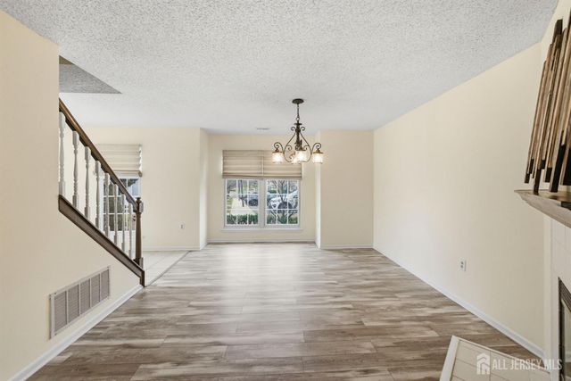 25 Colleen Court, South Brunswick, NJ 08824