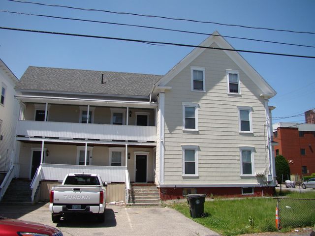 86 School Street, Manchester, NH 03102