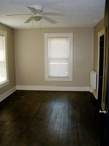 86 School Street, Manchester, NH 03102