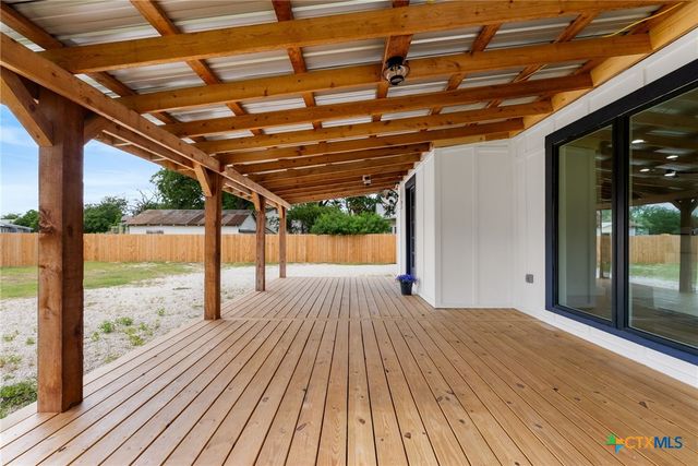 456 Magazine Avenue, New Braunfels, TX 78130