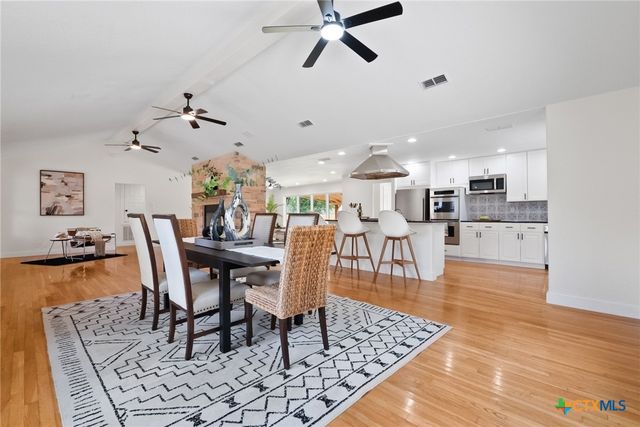 456 Magazine Avenue, New Braunfels, TX 78130
