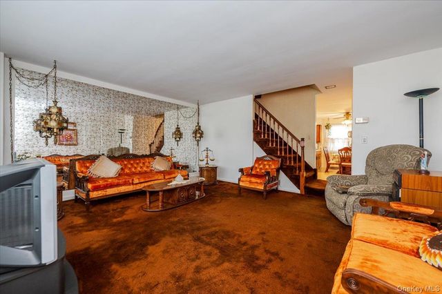 276 Brinsmade Avenue, Bronx, NY 10465