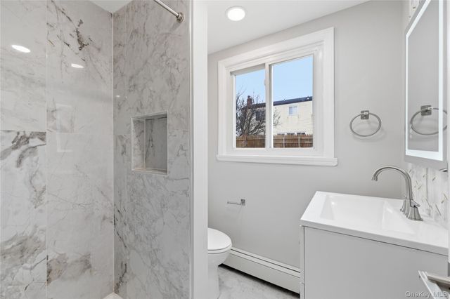 633 7th Street, West Babylon, NY 11704