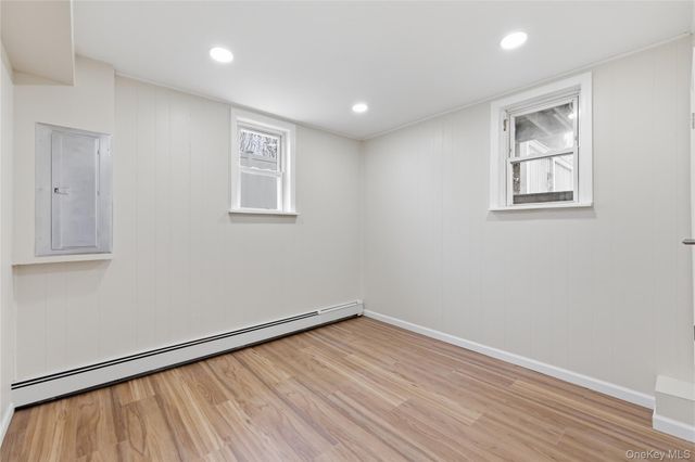 633 7th Street, West Babylon, NY 11704