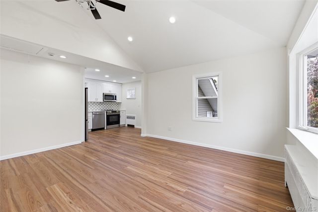 633 7th Street, West Babylon, NY 11704