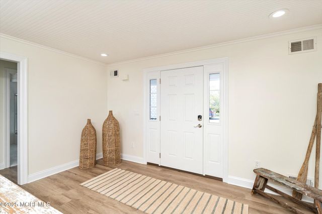 673 Bayview Drive, Toms River, NJ 08753