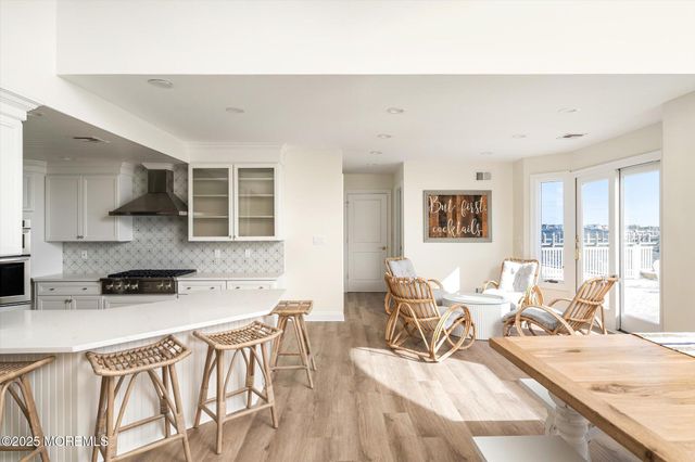 673 Bayview Drive, Toms River, NJ 08753