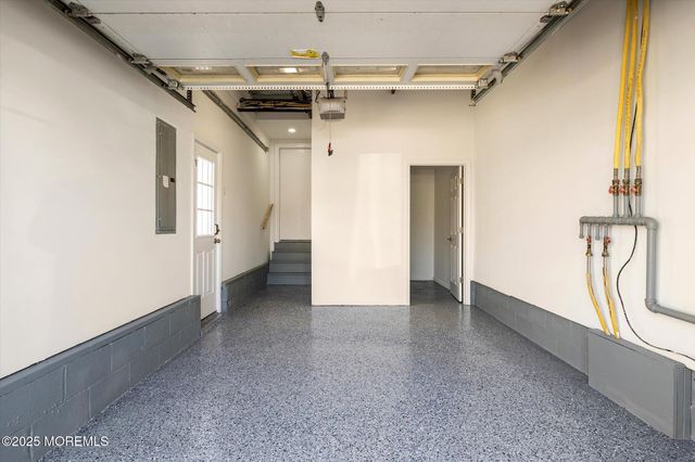 673 Bayview Drive, Toms River, NJ 08753