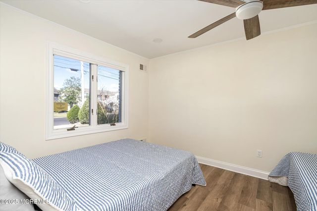 673 Bayview Drive, Toms River, NJ 08753