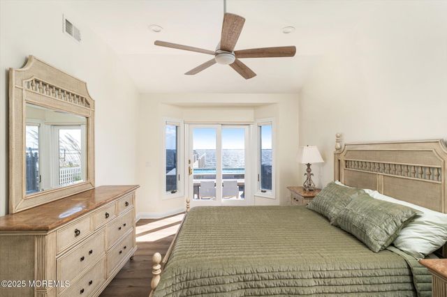 673 Bayview Drive, Toms River, NJ 08753