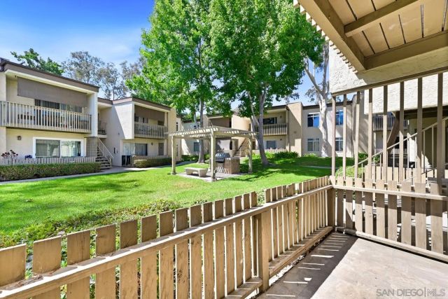 432 Edgehill Ln. 145, Oceanside, CA 92054