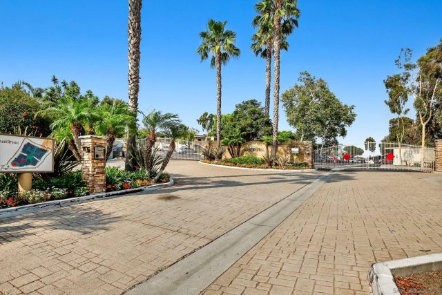 432 Edgehill Ln. 145, Oceanside, CA 92054