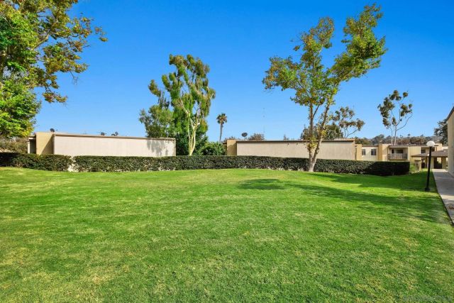 432 Edgehill Ln. 145, Oceanside, CA 92054