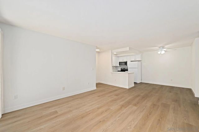 432 Edgehill Ln. 145, Oceanside, CA 92054
