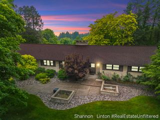 346 Orchard View Drive, Shelby Vlg, MI 49455