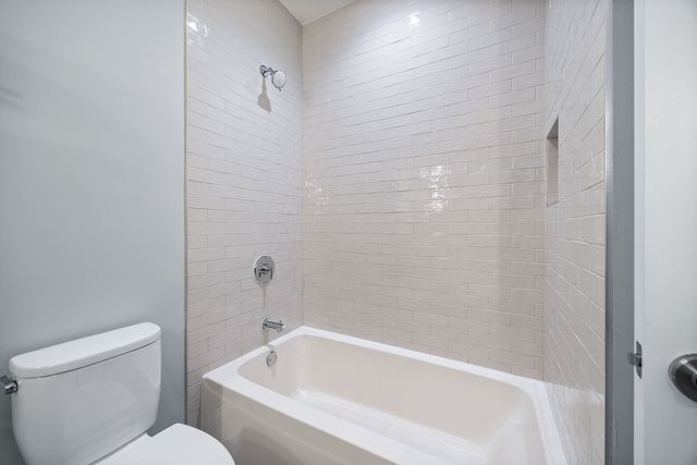 2649 N Racine Avenue 3N, Chicago, IL 60614