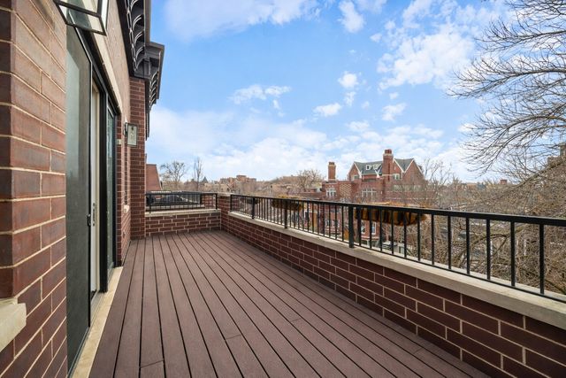 2649 N Racine Avenue 3N, Chicago, IL 60614