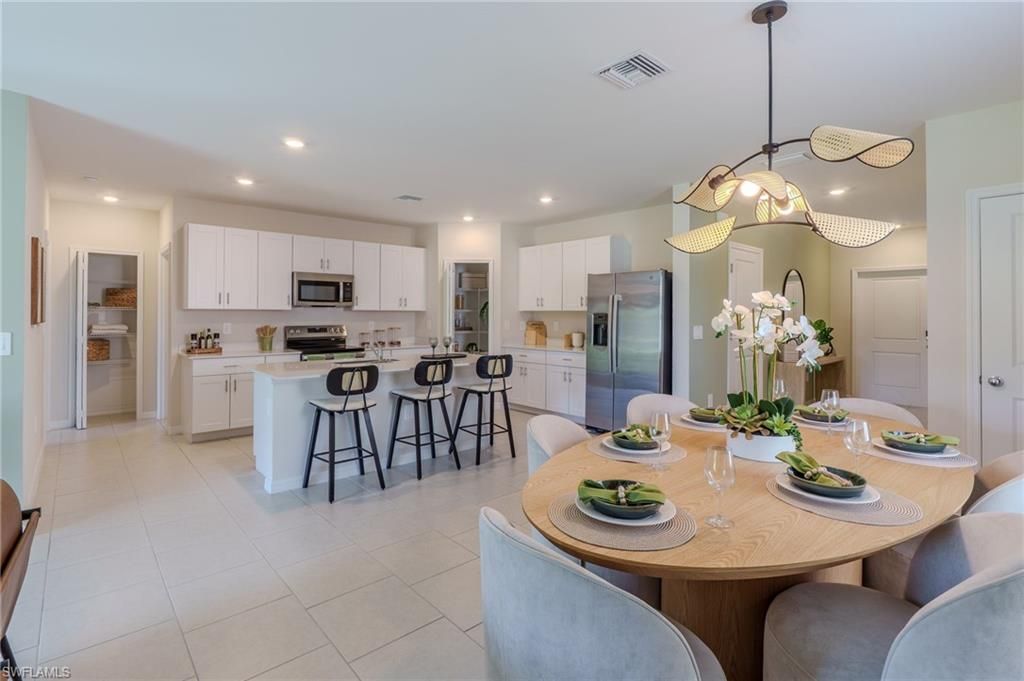 12431 Amber Waves RD, LEHIGH ACRES, FL 33974 — photo 5