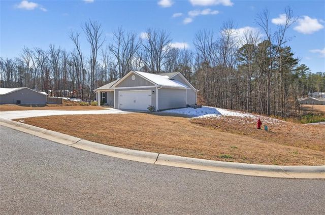 142 Rolling Woods Lane, Hull, GA 30646