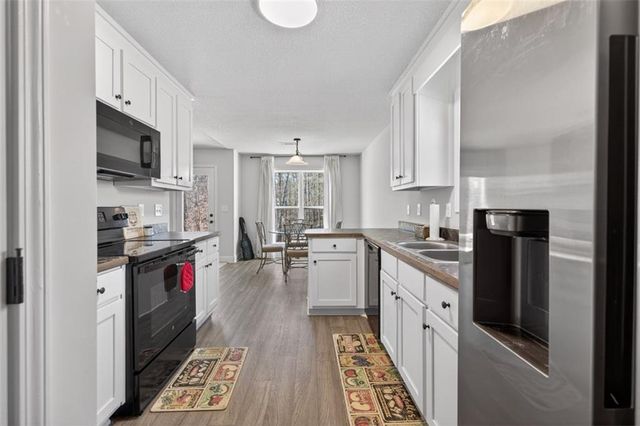 142 Rolling Woods Lane, Hull, GA 30646