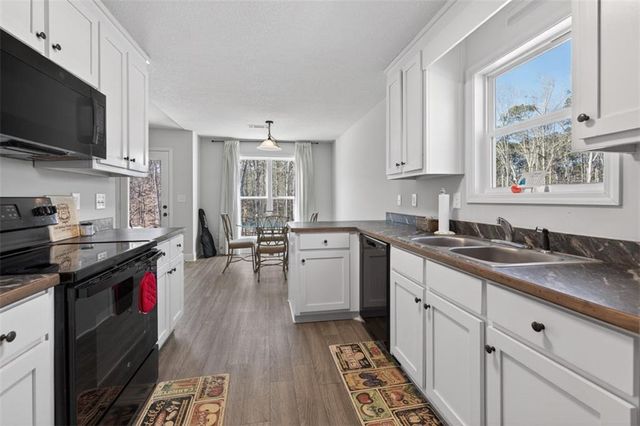 142 Rolling Woods Lane, Hull, GA 30646