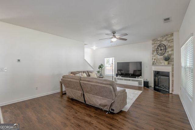 1428 Cragston Drive, Winder, GA 30680