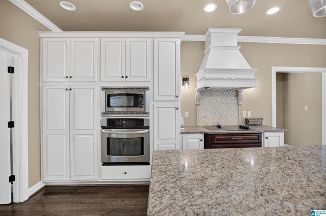 245 ROME BEAUTY CIRCLE, Oxford, AL 36203