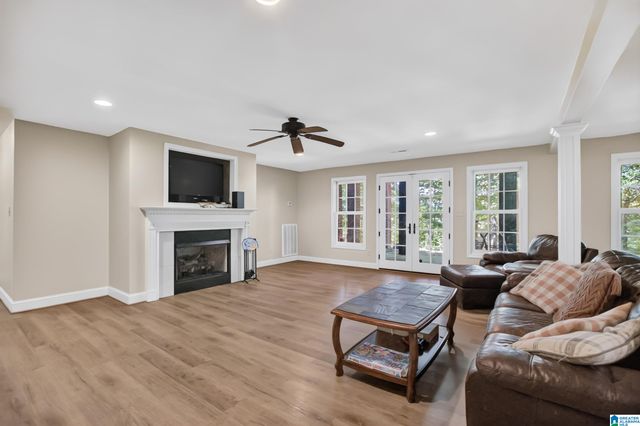 245 ROME BEAUTY CIRCLE, Oxford, AL 36203