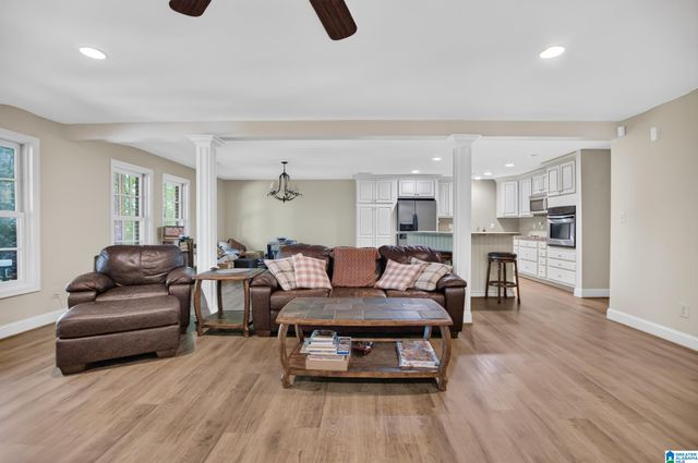 245 ROME BEAUTY CIRCLE, Oxford, AL 36203
