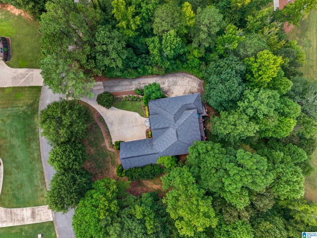 245 ROME BEAUTY CIRCLE, Oxford, AL 36203