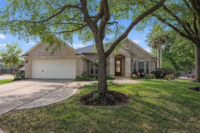21302 Wooded Lake Court, Richmond, TX 77407