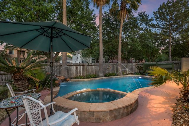 21302 Wooded Lake Court, Richmond, TX 77407