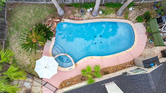 21302 Wooded Lake Court, Richmond, TX 77407