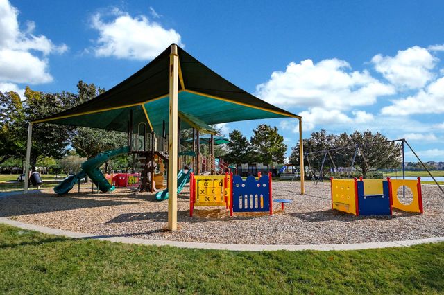 21302 Wooded Lake Court, Richmond, TX 77407