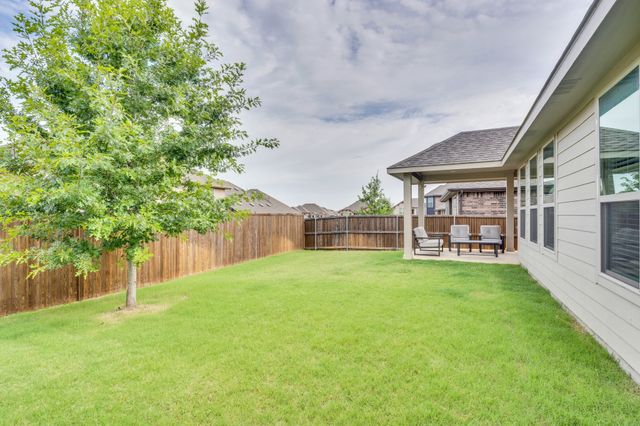 8916 Horse Herd Drive, Fort Worth, TX 76123