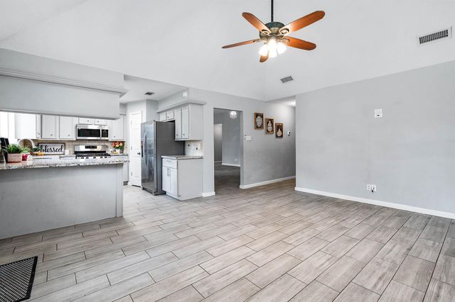 11910 Pondwood Drive, Cypress, TX 77429