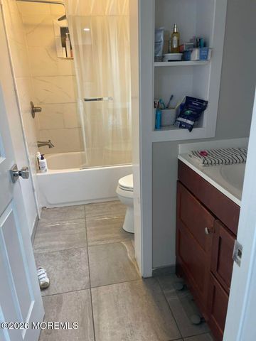 35 Fairway Avenue, West Long Branch, NJ 07764