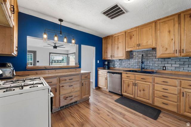 742 W 400 S, Payson, UT 84651