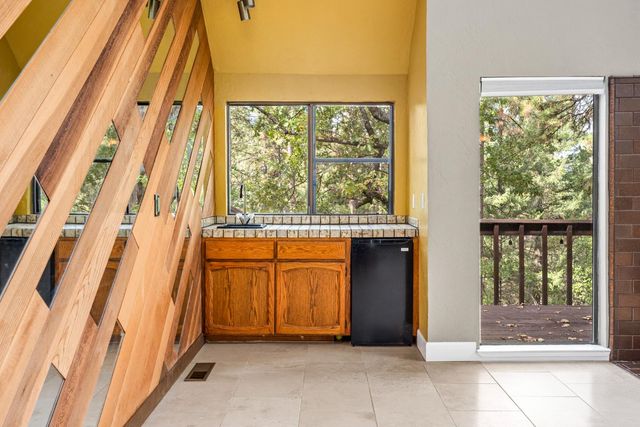 1942 Blue Bell Ct, Cool, CA 95614