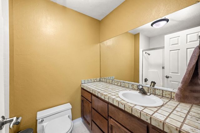 1942 Blue Bell Ct, Cool, CA 95614