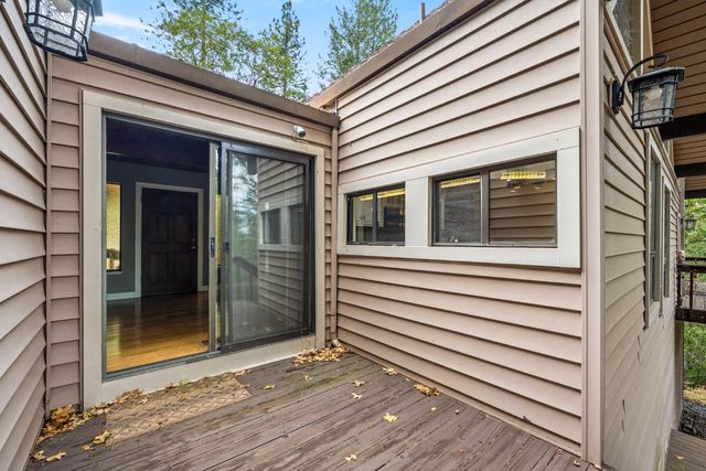 1942 Blue Bell Ct, Cool, CA 95614