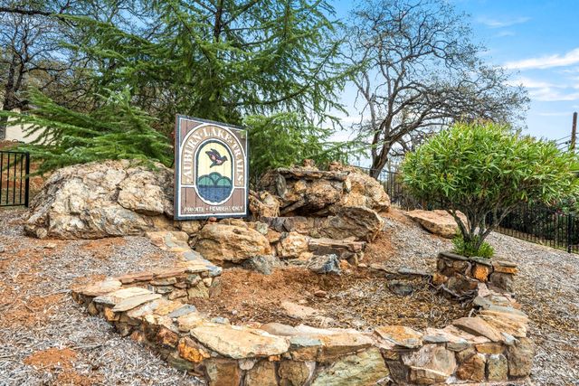 1942 Blue Bell Ct, Cool, CA 95614